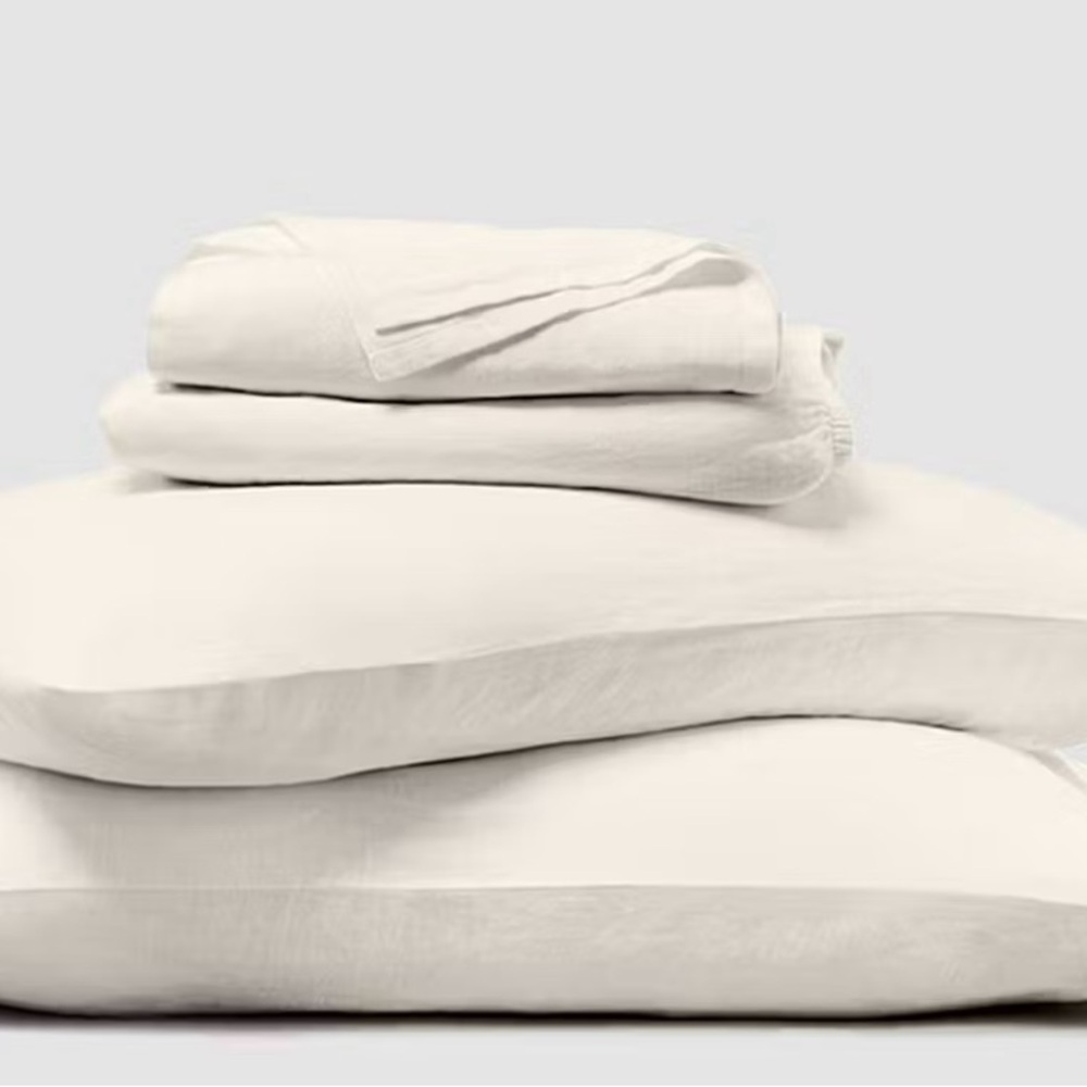 Saatva - Linen sheet set - Picture 4 of 6